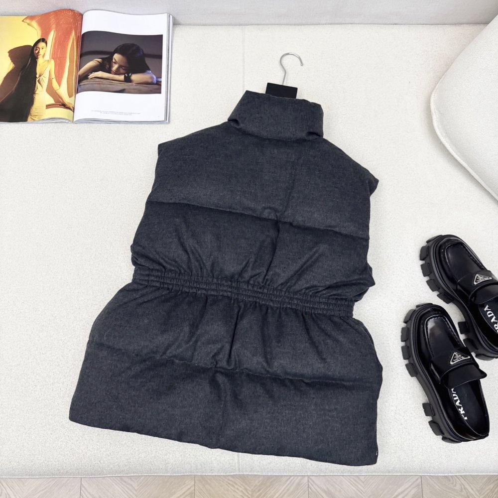 Vest women's фото 8