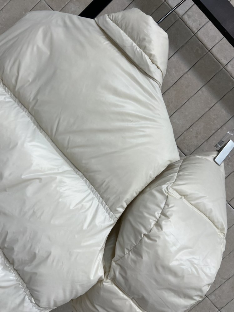 Жилетка жіноча фото 8