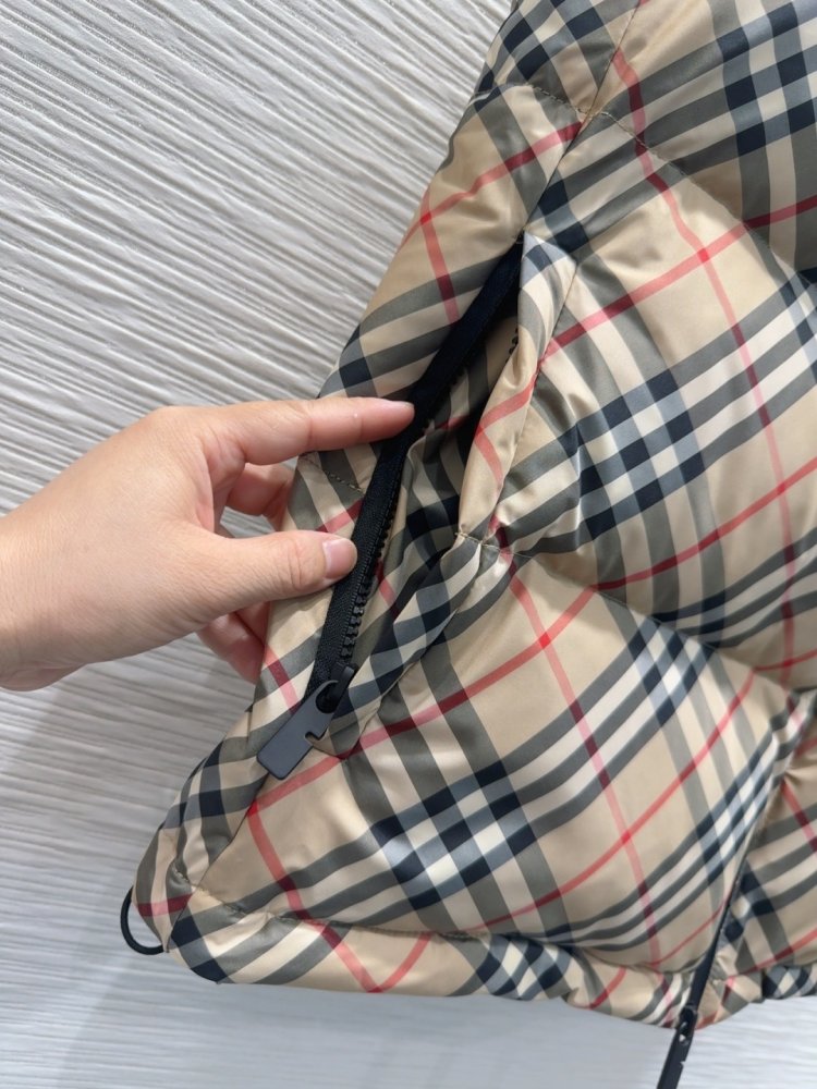 Жилетка женская фото 8