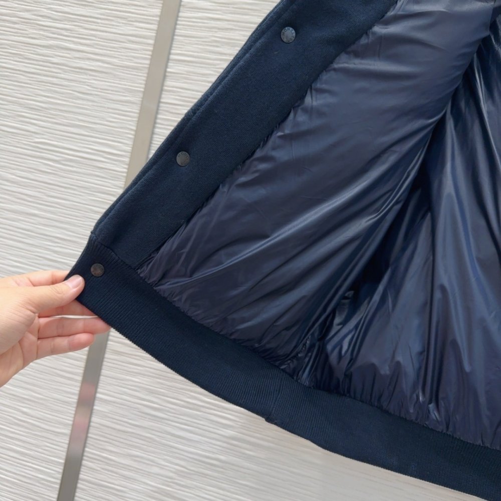 Жилетка женская фото 8