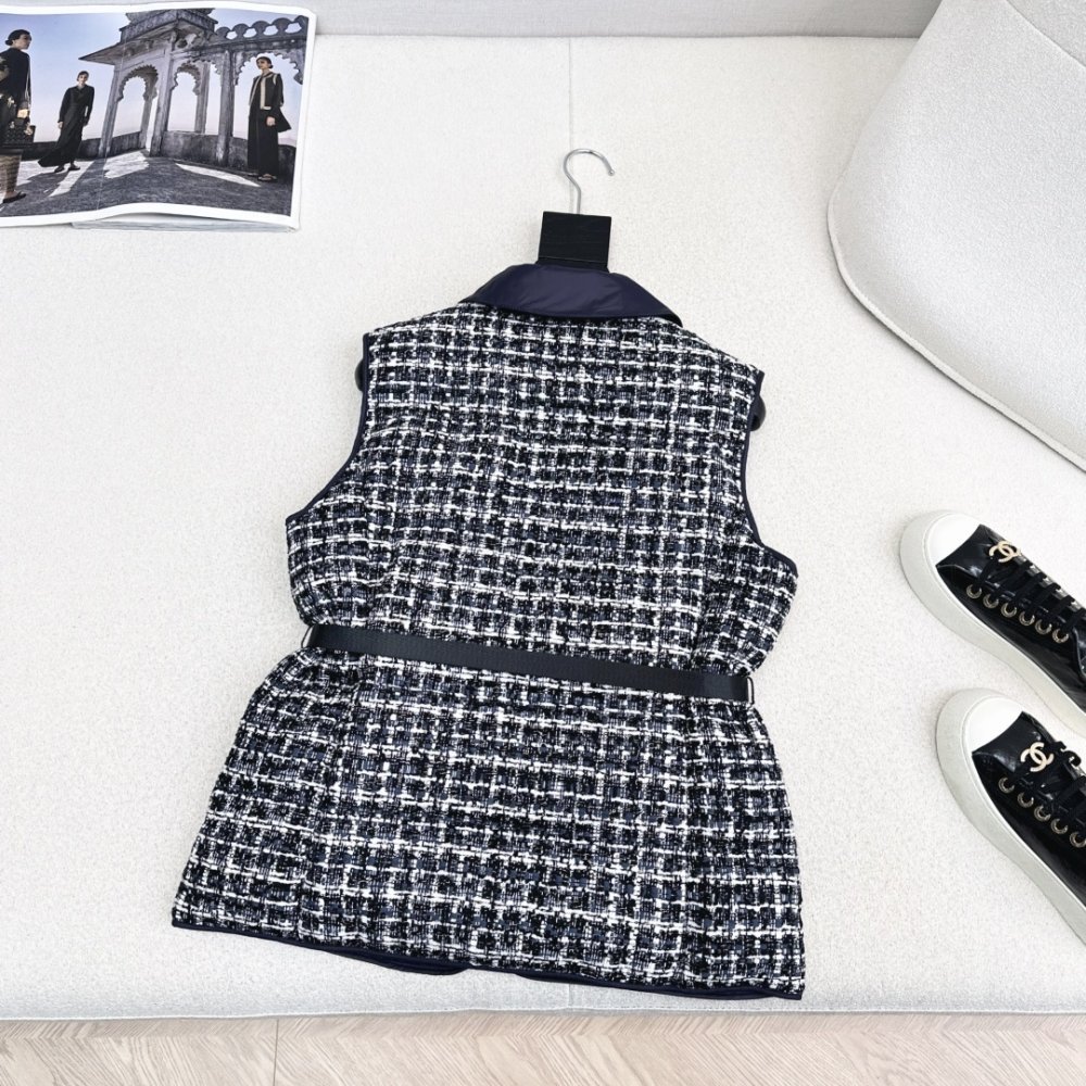 Жилетка жіноча фото 8