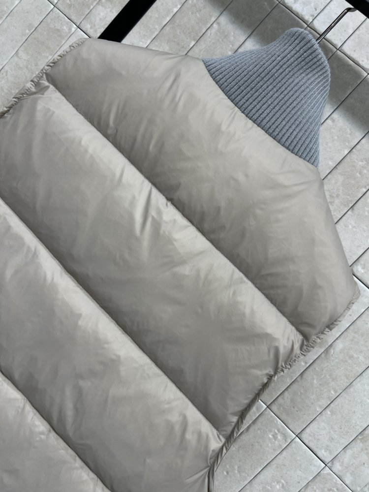 Vest women's фото 8