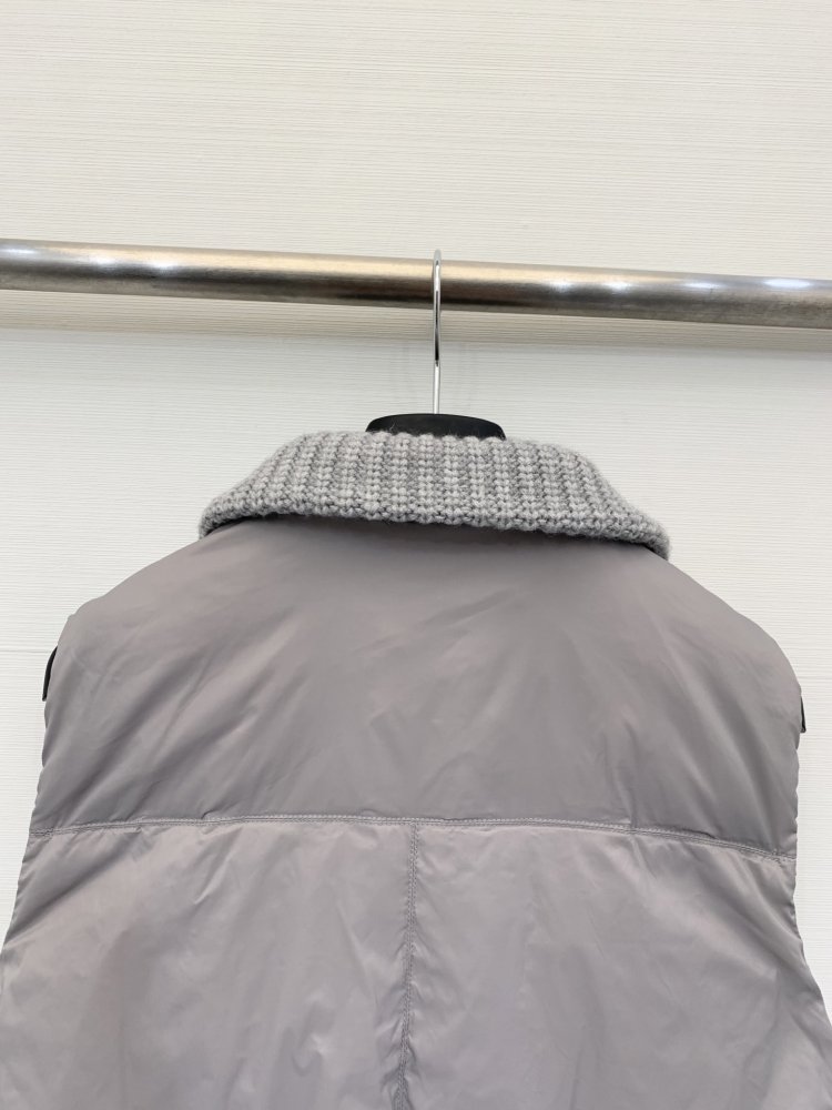 Жилетка женская фото 8