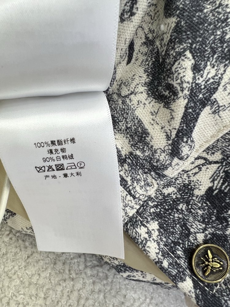 Жилетка женская фото 8