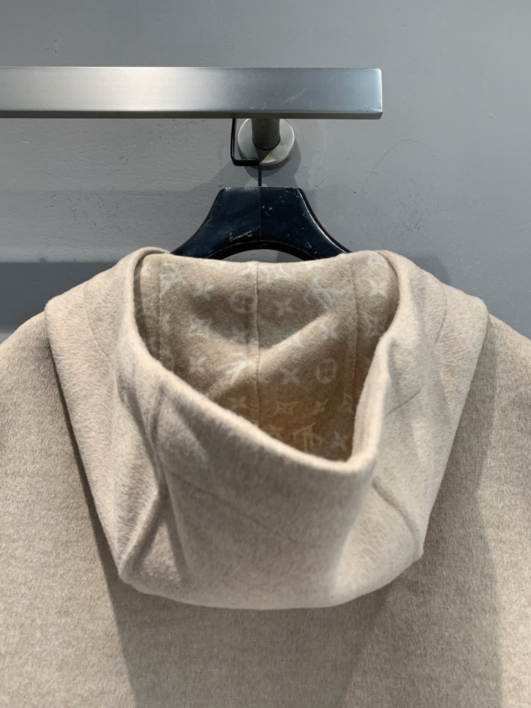 Жилетка женская фото 8