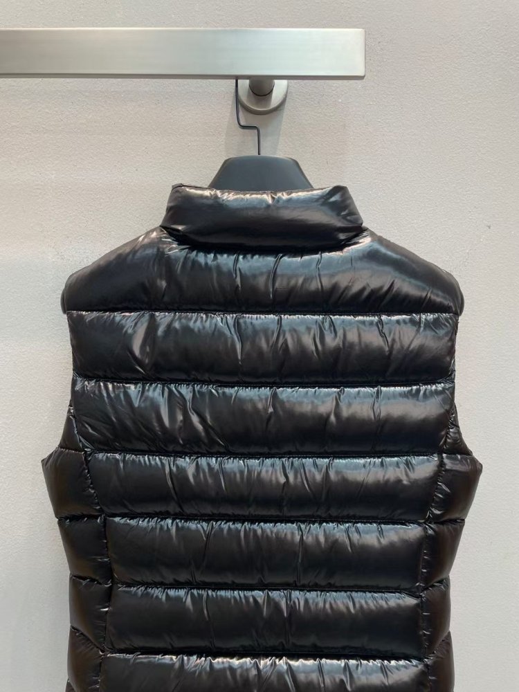 Жилетка женская фото 8