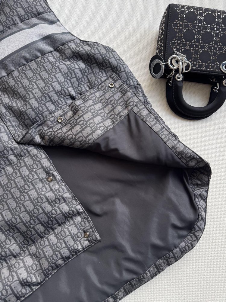 Жилетка женская фото 8