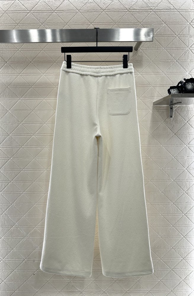 Жилетка женская фото 8