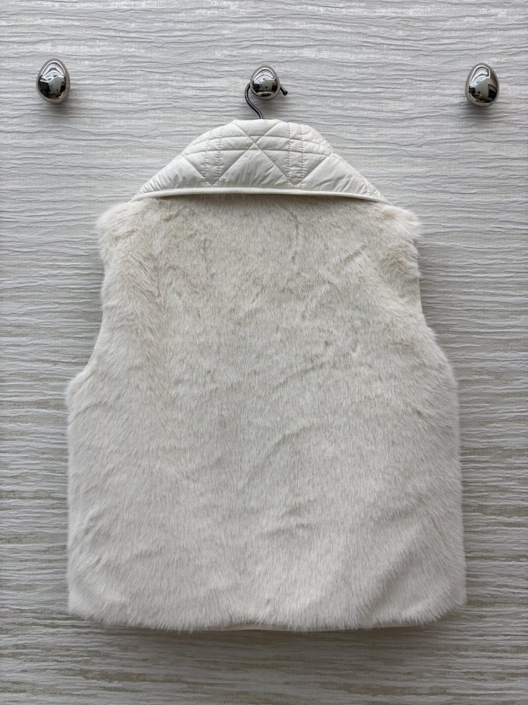 Жилетка женская фото 9