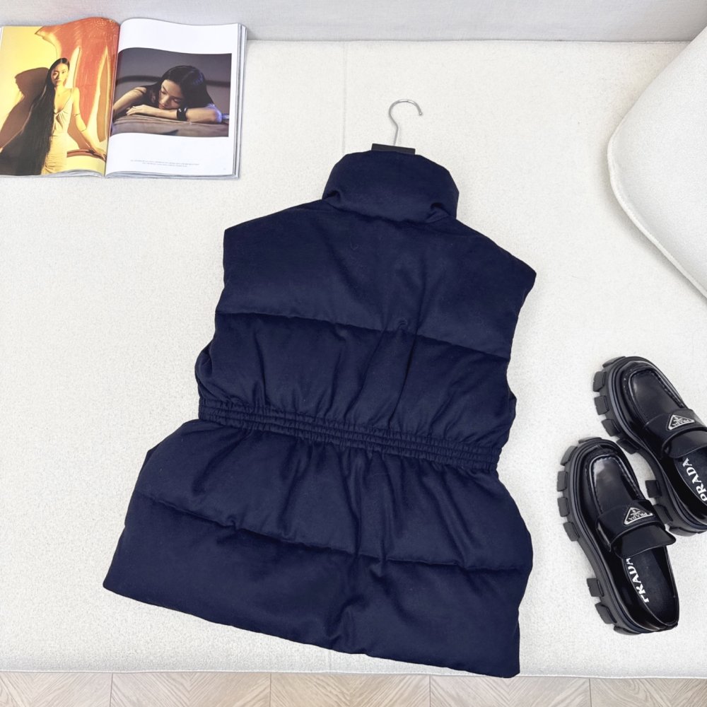 Vest women's фото 9