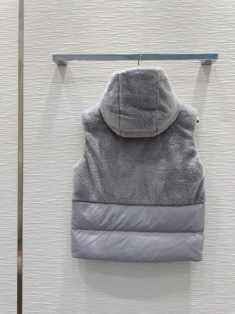 Жилетка жіноча фото 9