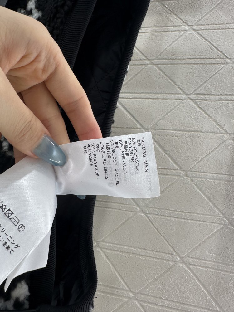 Жилетка женская фото 9