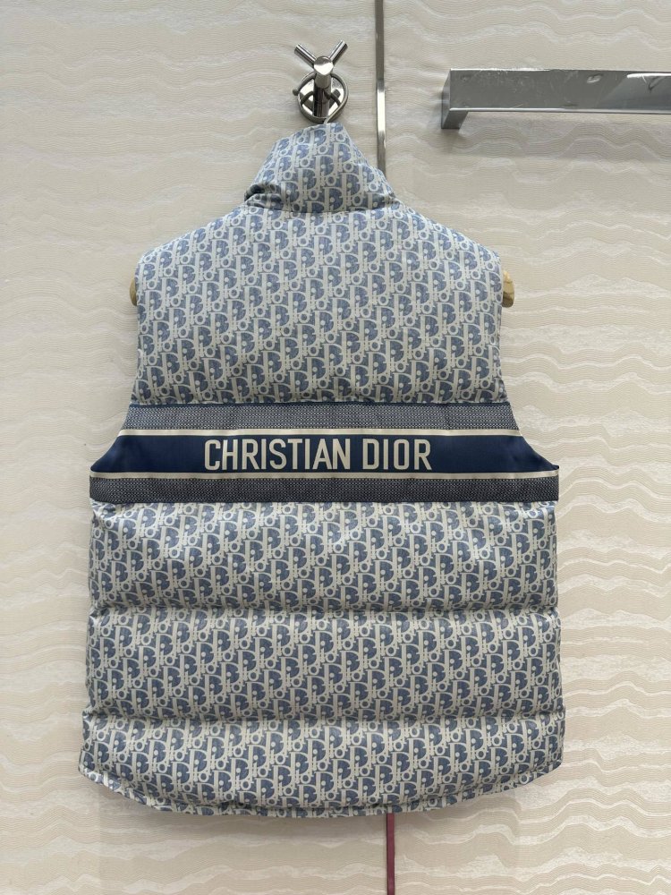 Жилетка женская фото 9