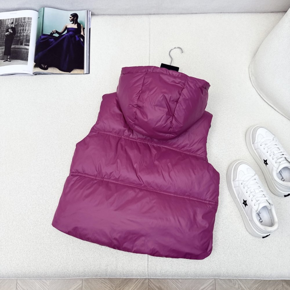 Vest women's фото 9