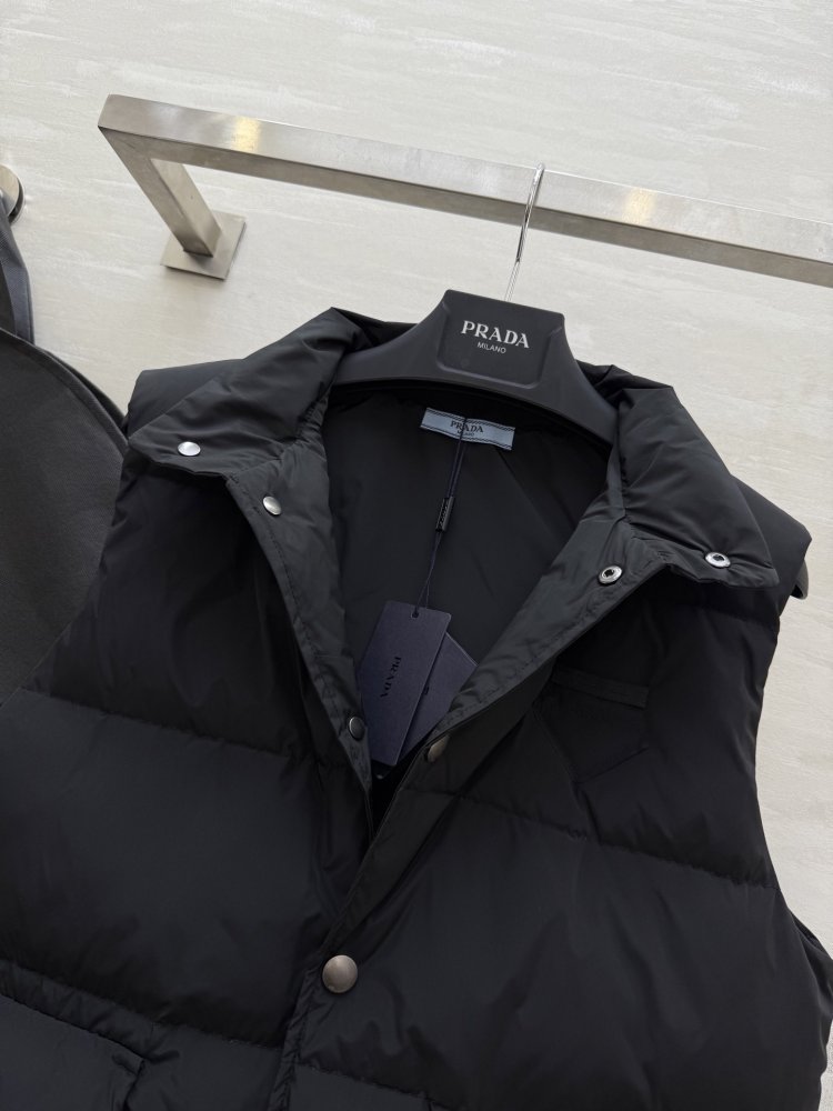 Vest women's фото 9