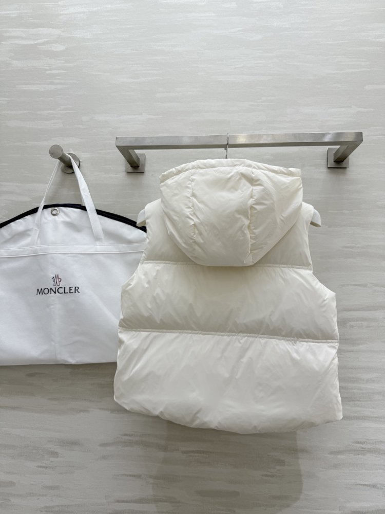 Vest women's фото 9