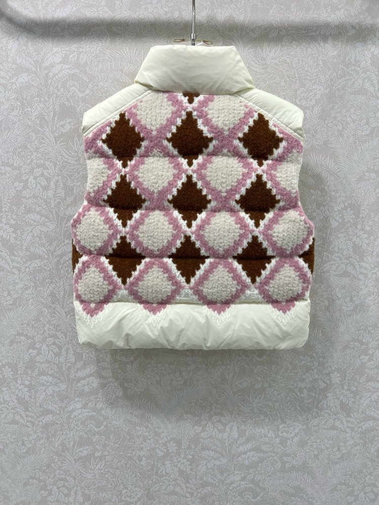 Жилетка жіноча фото 9