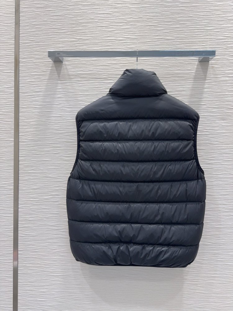 Жилетка женская фото 9