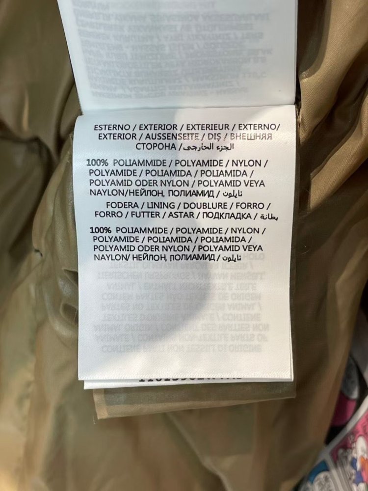 Жилетка жіноча фото 9