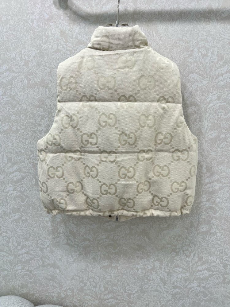 Жилетка женская фото 9