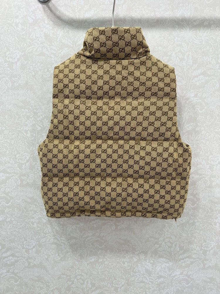 Жилетка жіноча фото 9