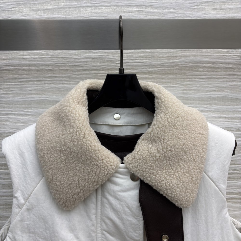 Жилетка фото 2