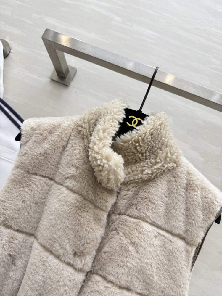 Жилетка фото 2