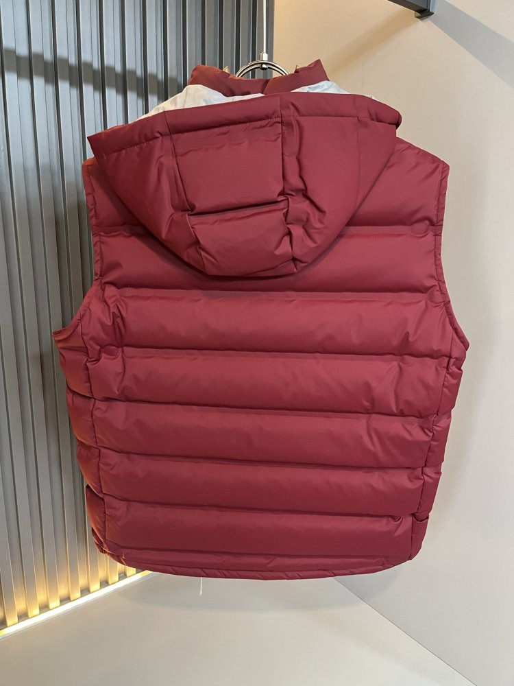 Жилетка фото 3