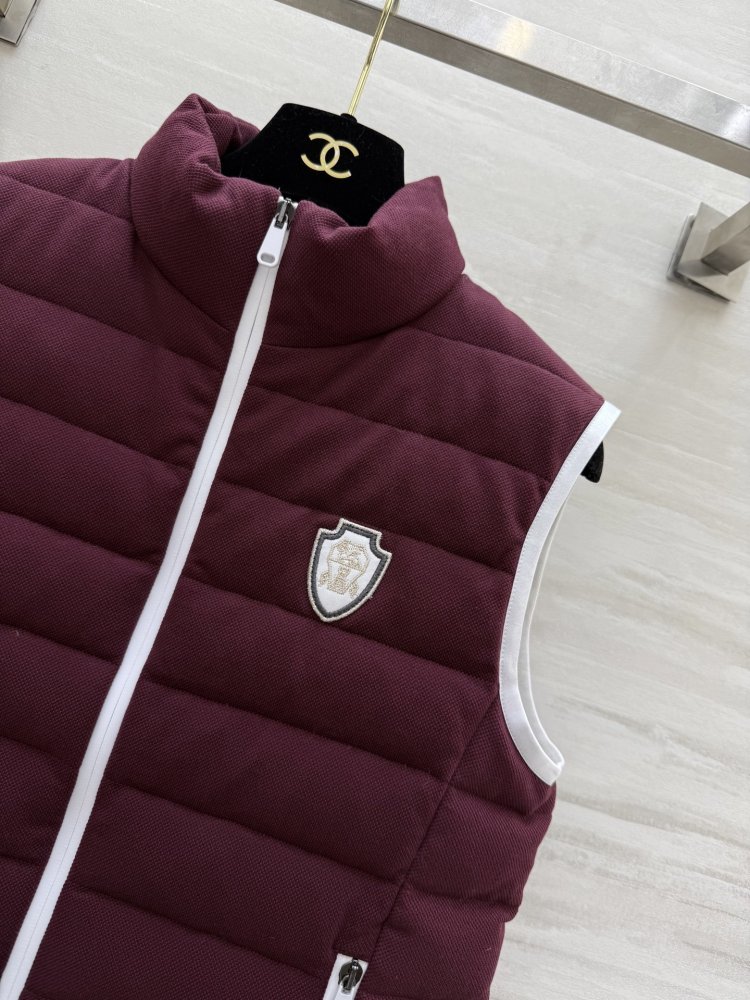 Жилетка фото 3