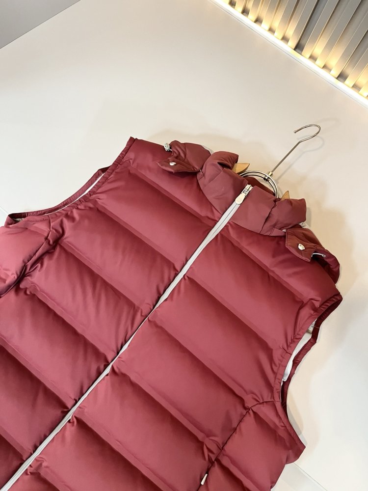 Жилетка фото 4