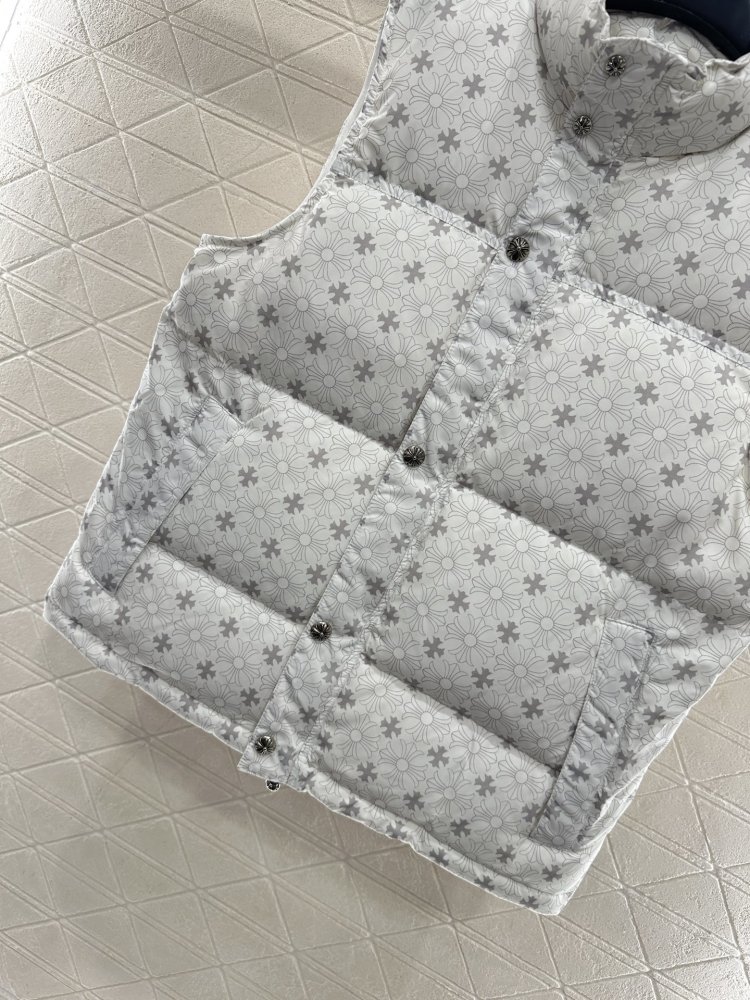 Жилетка фото 4