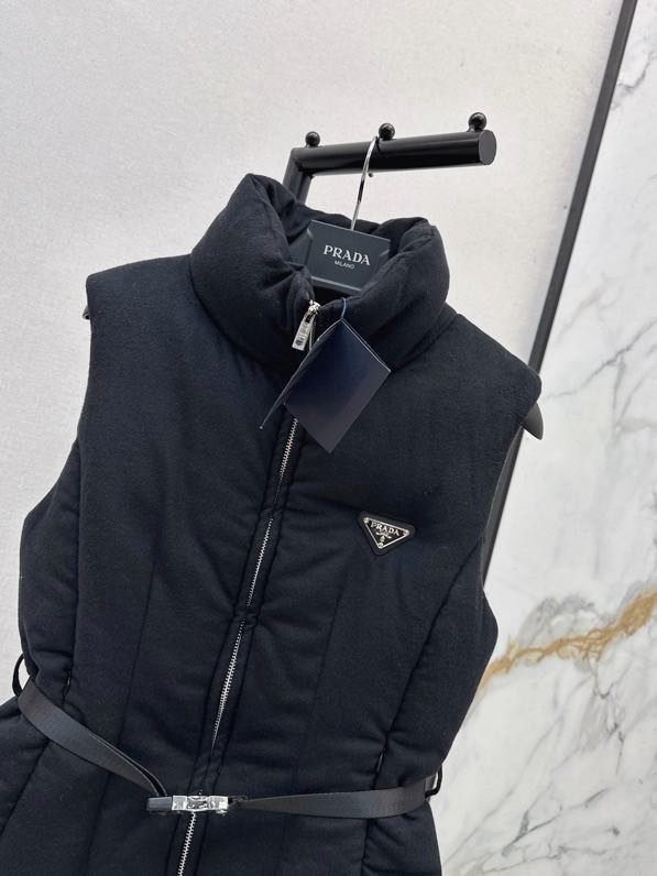 Жилетка фото 4