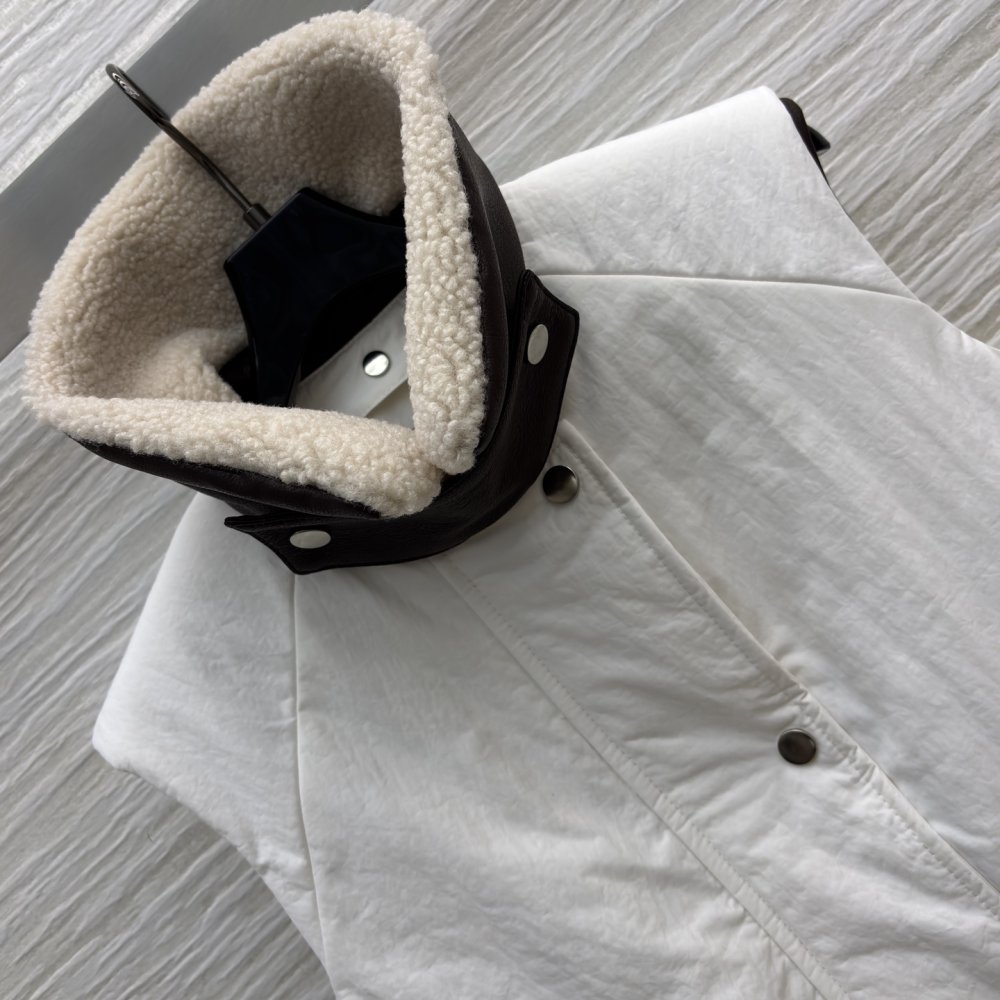 Жилетка фото 5