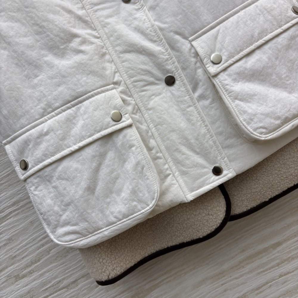 Жилетка фото 6