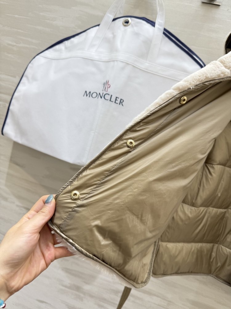 Жилетка фото 6