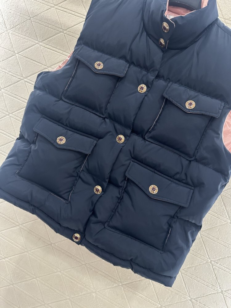 Жилетка фото 6