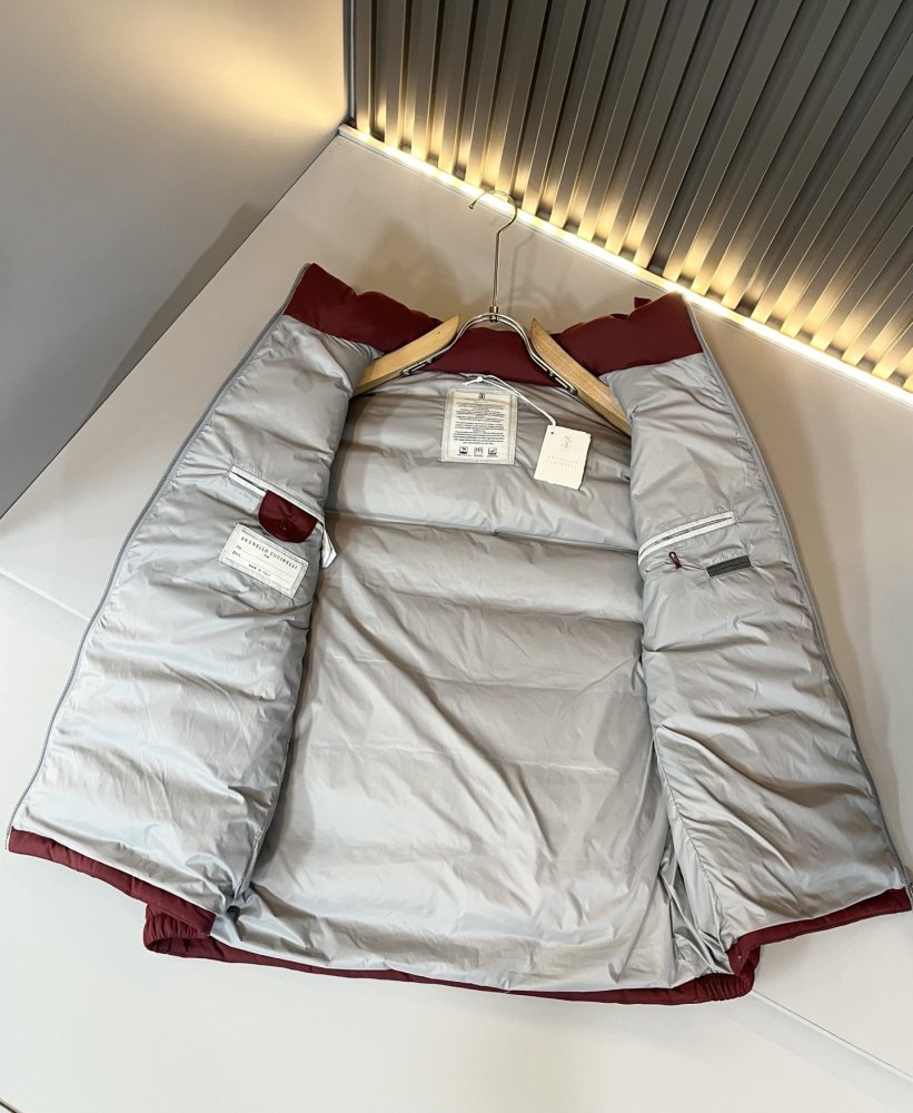 Жилетка фото 7