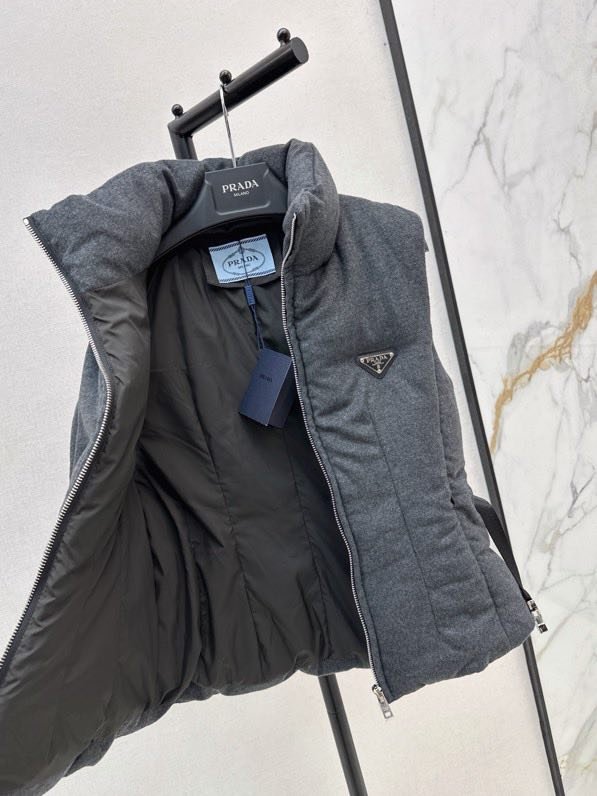 Жилетка фото 7