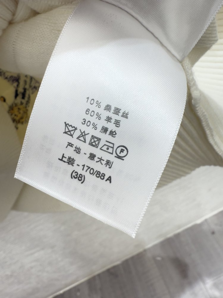 Жилетка фото 9