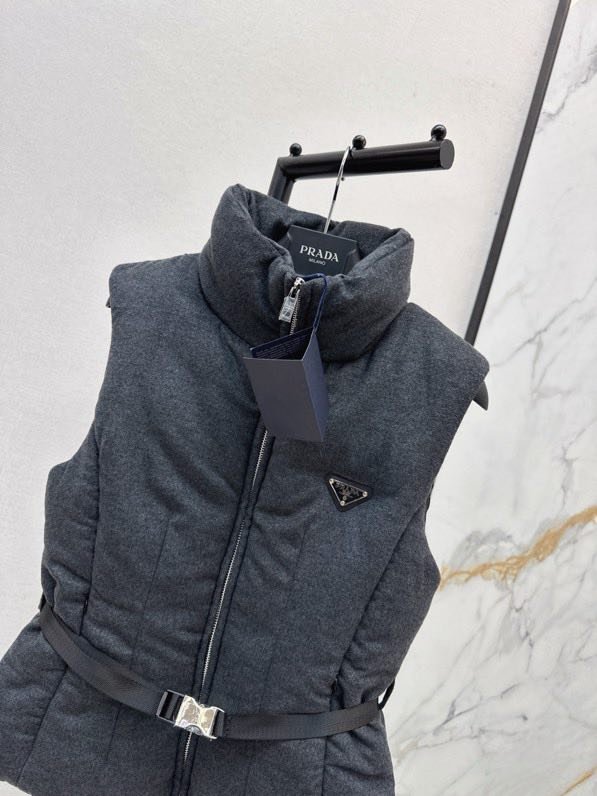 Жилетка фото 9