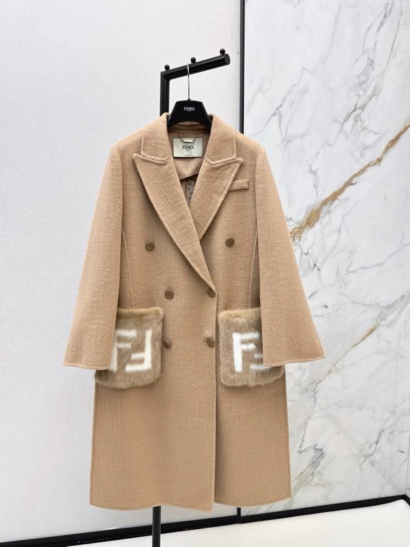 Зимовий пальто жіночі з норковым хутром