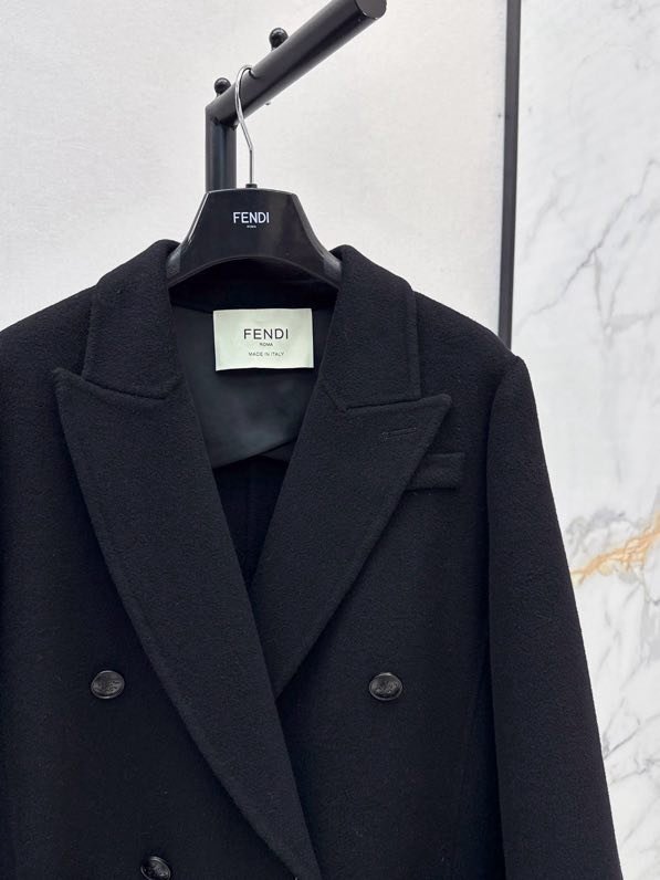 Зимовий пальто жіночі з норковым хутром фото 2