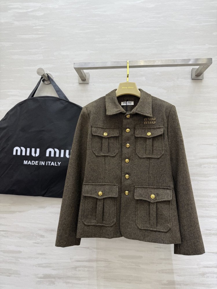 Зимнее шерстяное пальто женское