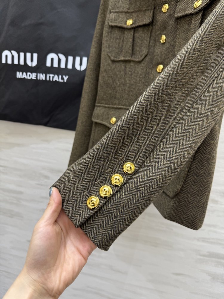 Зимнее шерстяное пальто женское фото 4