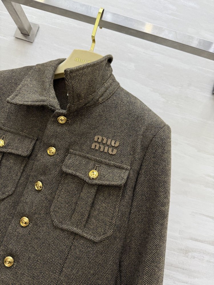 Зимнее шерстяное пальто женское фото 5