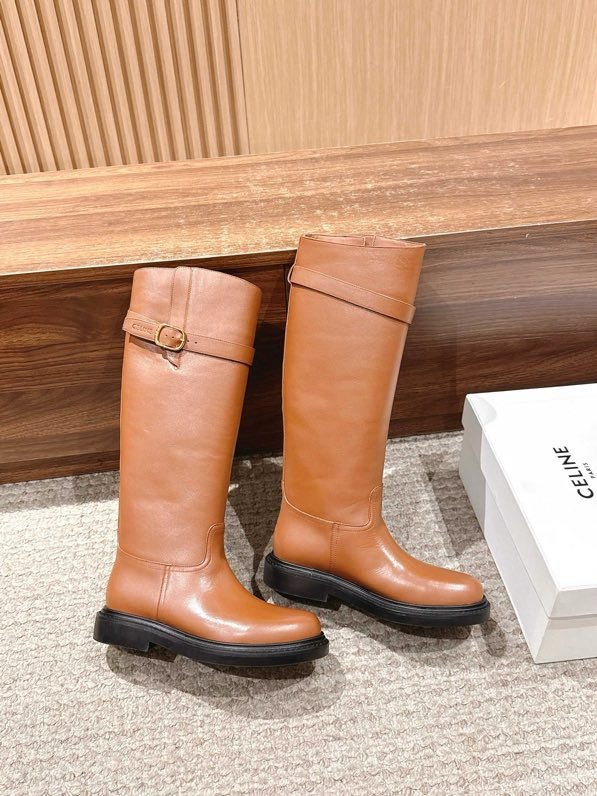 Зимові високі чоботи