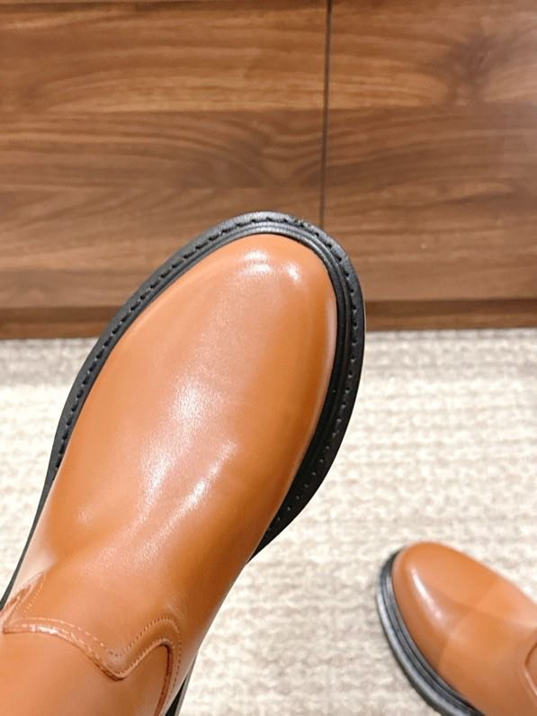 Зимові високі чоботи фото 2