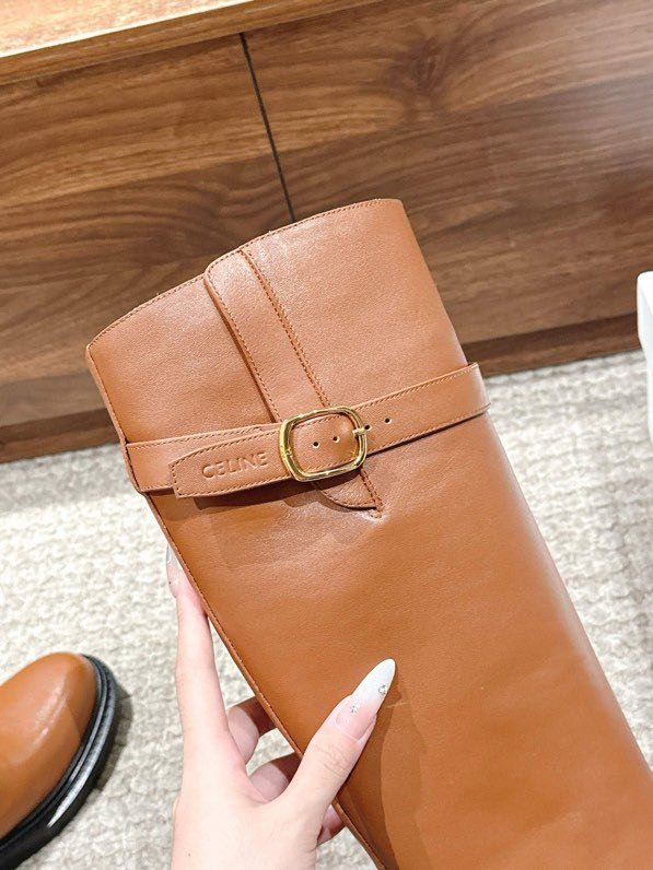 Зимові високі чоботи фото 6