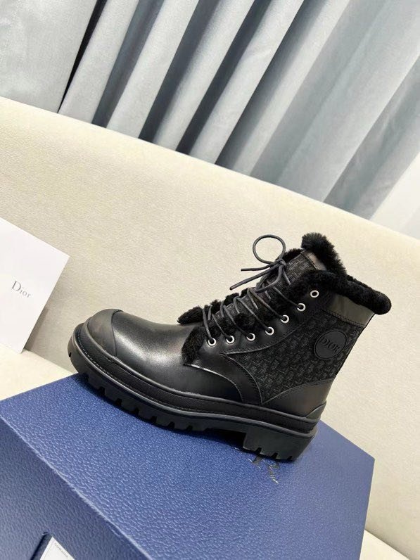 Зимние женские ботинки на меху фото 9