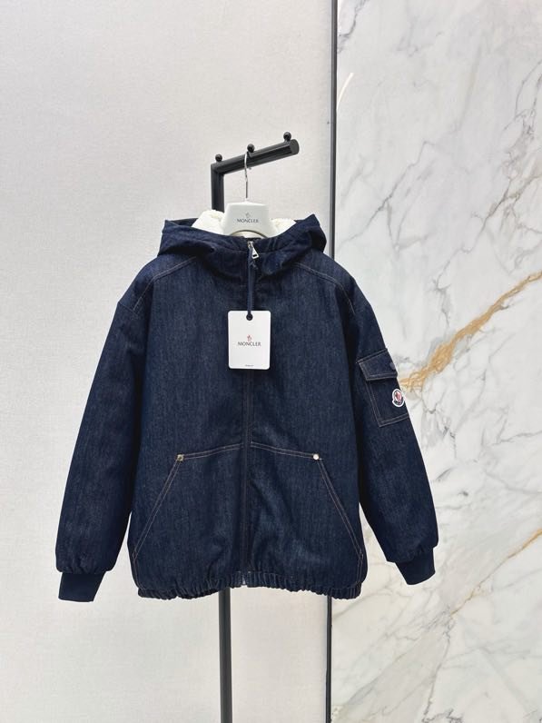 Winter denim jacket from hood фото 3